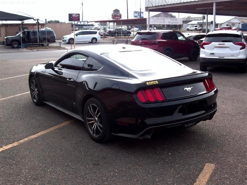 Ford Mustang EcoBoost Coupe 2017