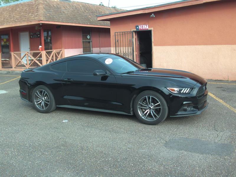 Ford Mustang EcoBoost Coupe 2017