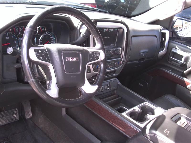 GMC Sierra 1500 Base Crew Cab Long Box 2WD 2017