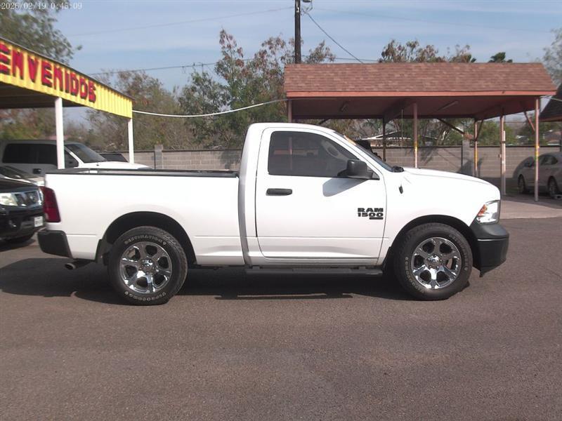 RAM 1500 Classic Tradesman Regular Cab SWB 2WD 2022