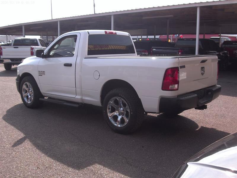 RAM 1500 Classic Tradesman Regular Cab SWB 2WD 2022