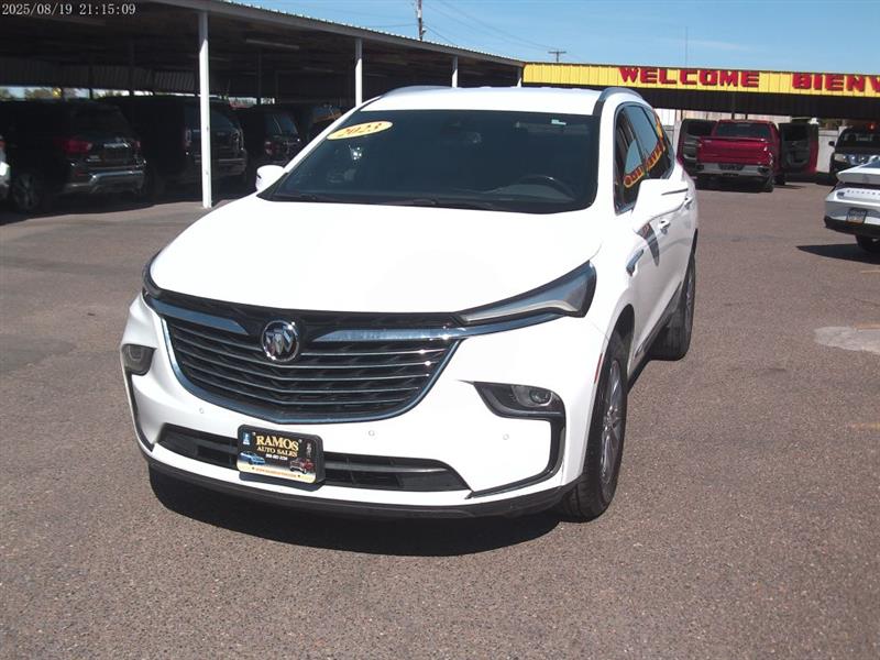 Buick Enclave Essence FWD 2023