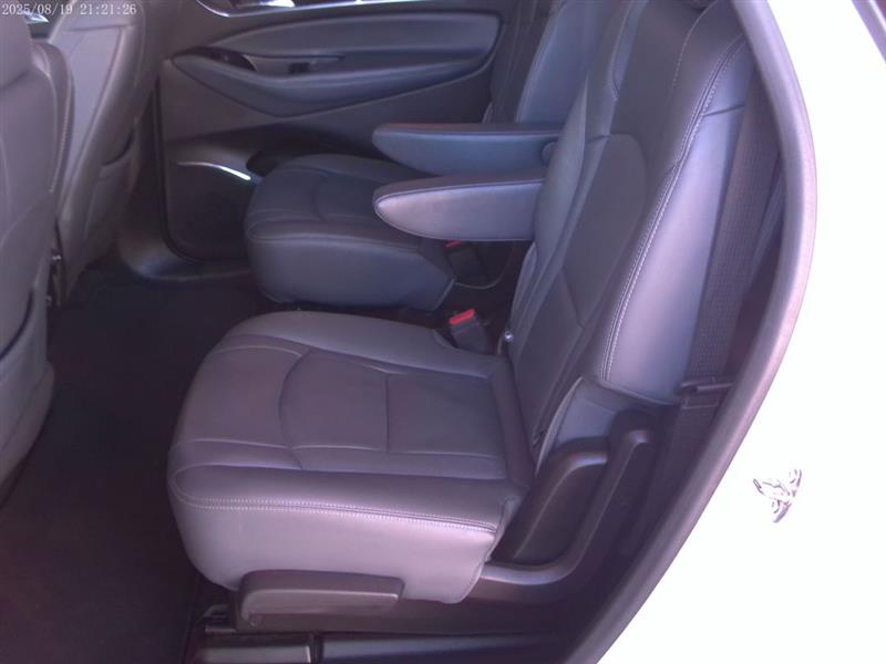 Buick Enclave Essence FWD 2023