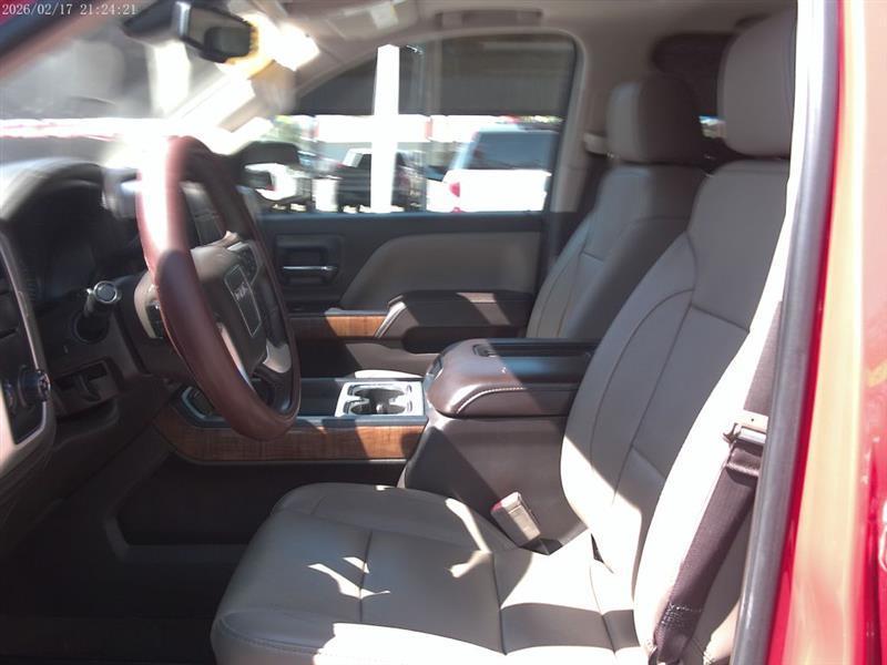 GMC Sierra 1500 SLT Crew Cab Long Box 2WD 2017