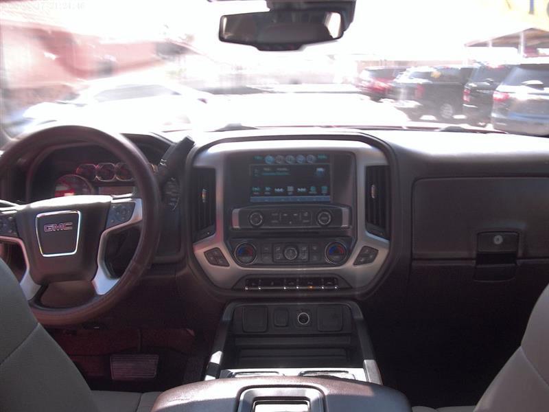 GMC Sierra 1500 SLT Crew Cab Long Box 2WD 2017