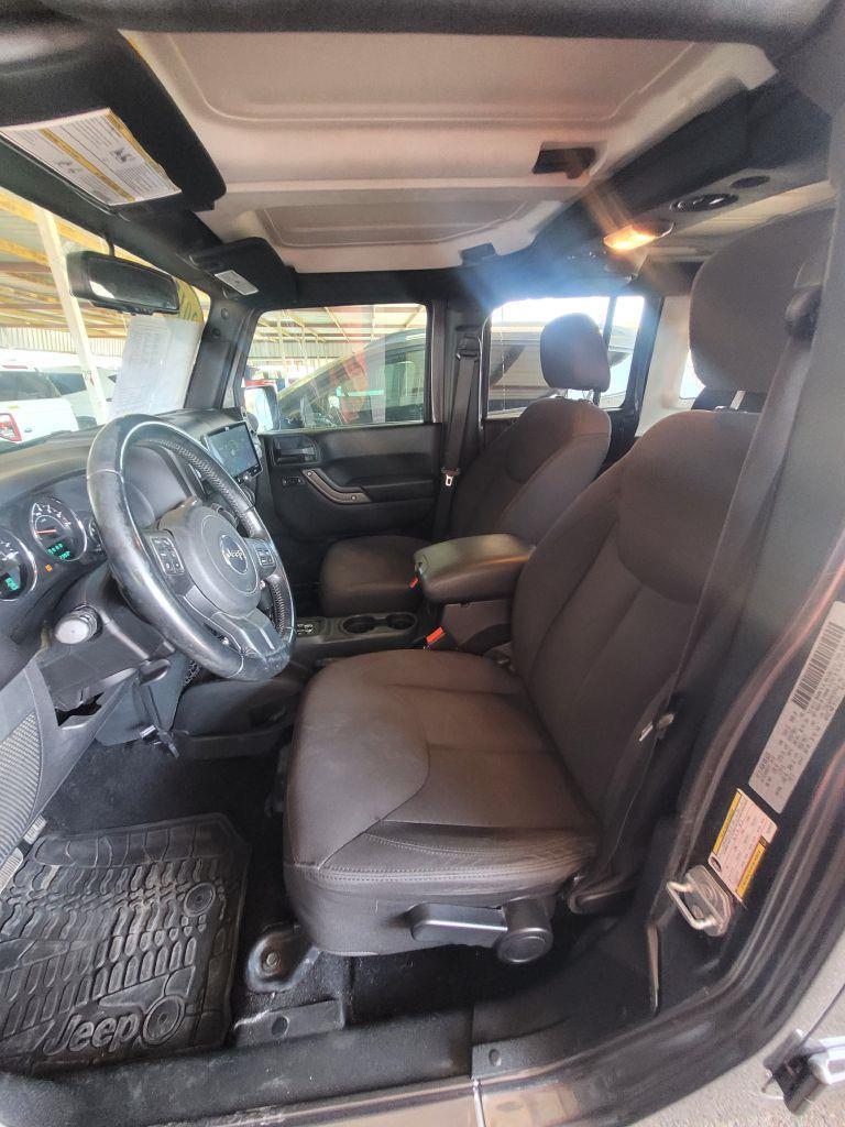 Jeep Wrangler Unlimited Sport 4WD 2017