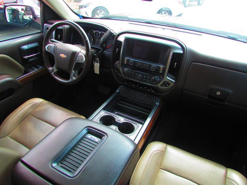 Chevrolet Silverado 1500 LTZ Crew Cab Long Box 2WD 2018