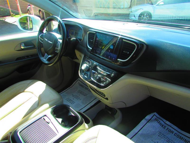 Chrysler Pacifica Touring-L 2021