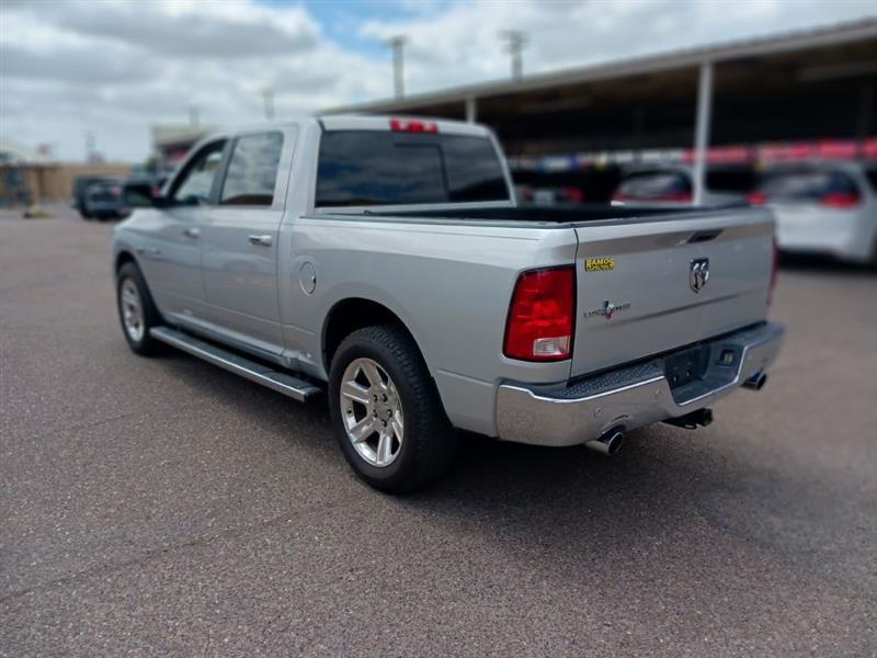 RAM 1500 SLT Crew Cab SWB 2WD 2018