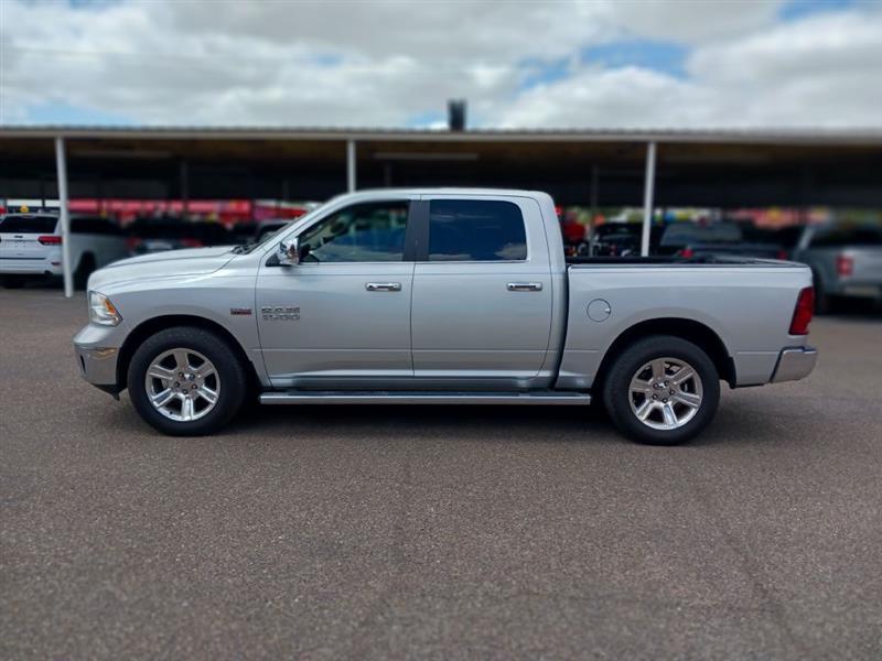 RAM 1500 SLT Crew Cab SWB 2WD 2018