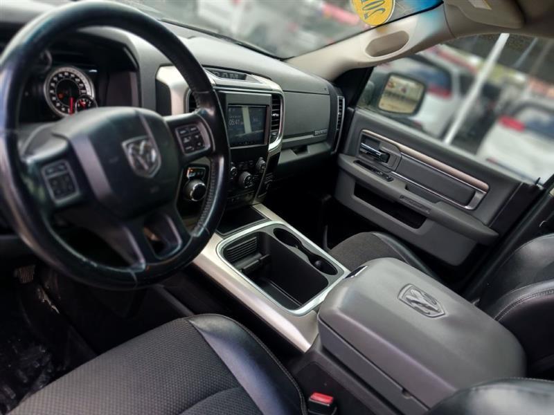 RAM 1500 SLT Crew Cab SWB 2WD 2018