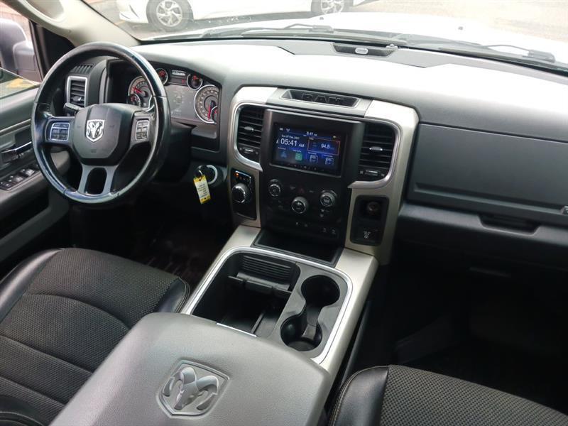 RAM 1500 SLT Crew Cab SWB 2WD 2018