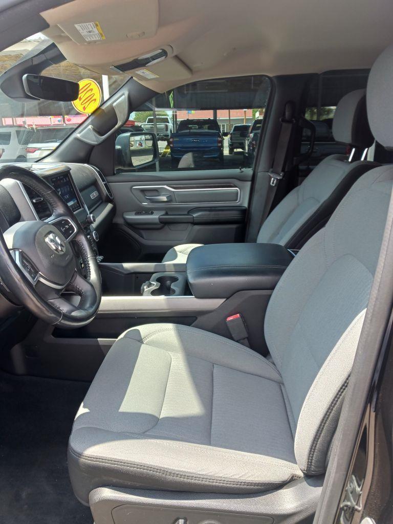 RAM 1500 Big Horn Crew Cab SWB 2WD 2020