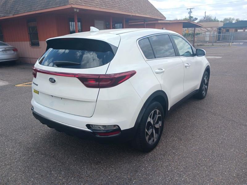 Kia Sportage LX FWD 2021
