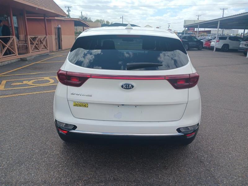 Kia Sportage LX FWD 2021