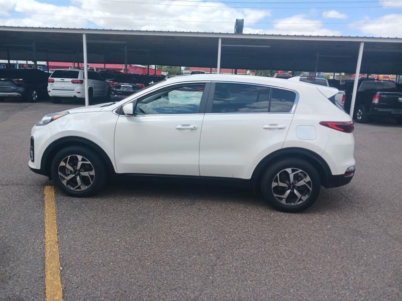 Kia Sportage LX FWD 2021