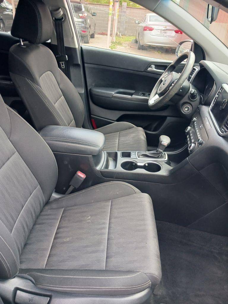 Kia Sportage LX FWD 2021