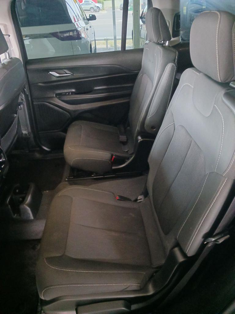 Jeep Grand Cherokee L Laredo 2023