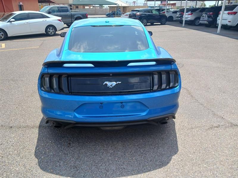 Ford Mustang EcoBoost Coupe 2019