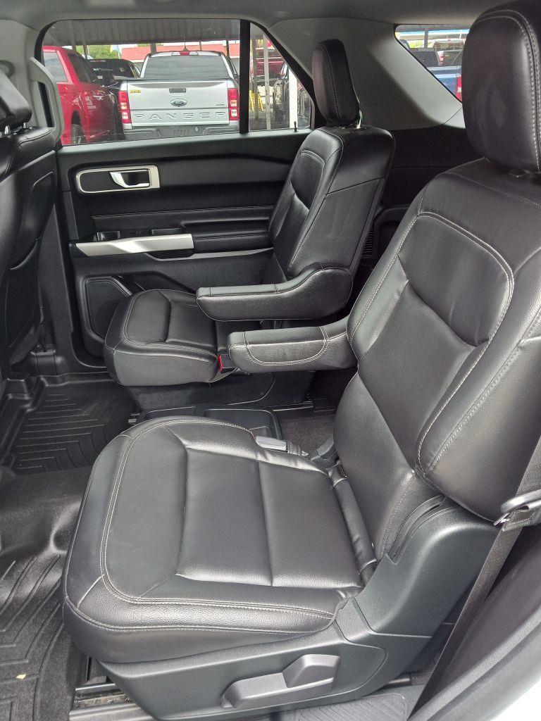 Ford Explorer XLT AWD 2020