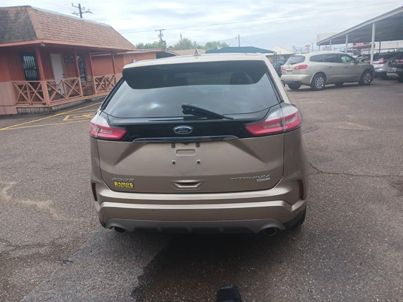 Ford Edge Titanium 2020
