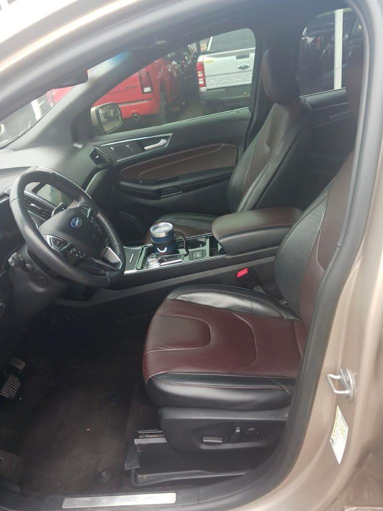 Ford Edge Titanium 2020
