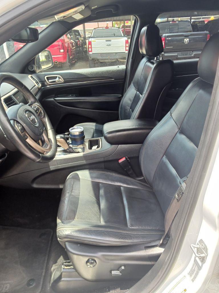 Jeep Grand Cherokee Limited 2WD 2017