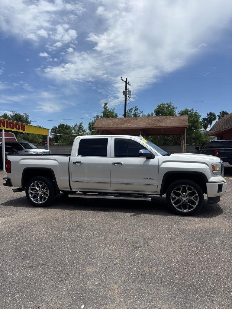 GMC Sierra 1500 Denali Crew Cab Short Box 4WD 2015