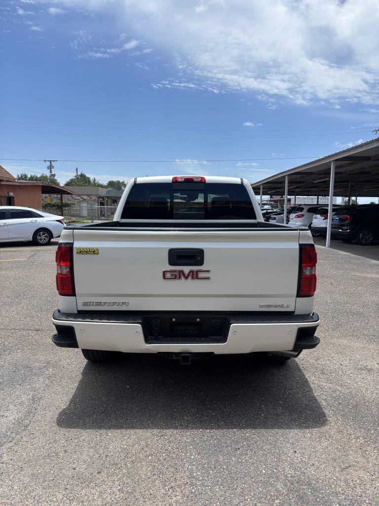 GMC Sierra 1500 Denali Crew Cab Short Box 4WD 2015