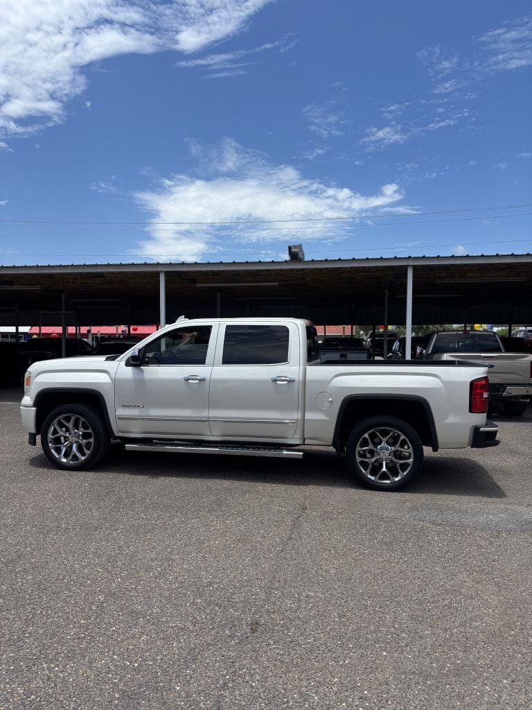 GMC Sierra 1500 Denali Crew Cab Short Box 4WD 2015