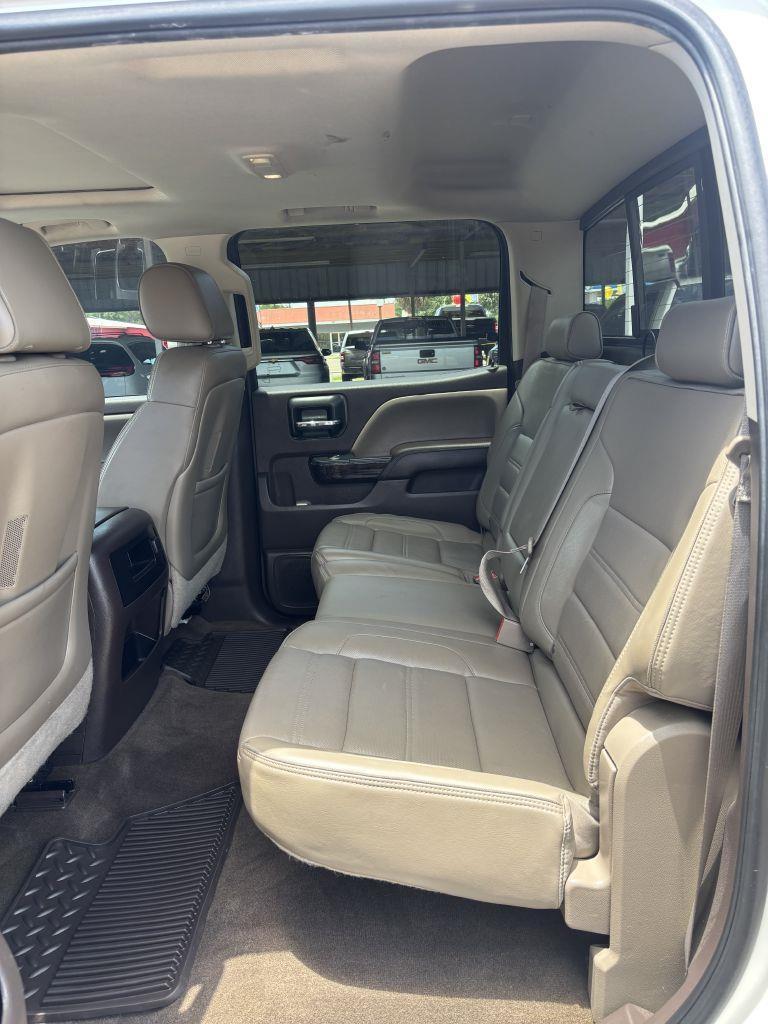 GMC Sierra 1500 Denali Crew Cab Short Box 4WD 2015