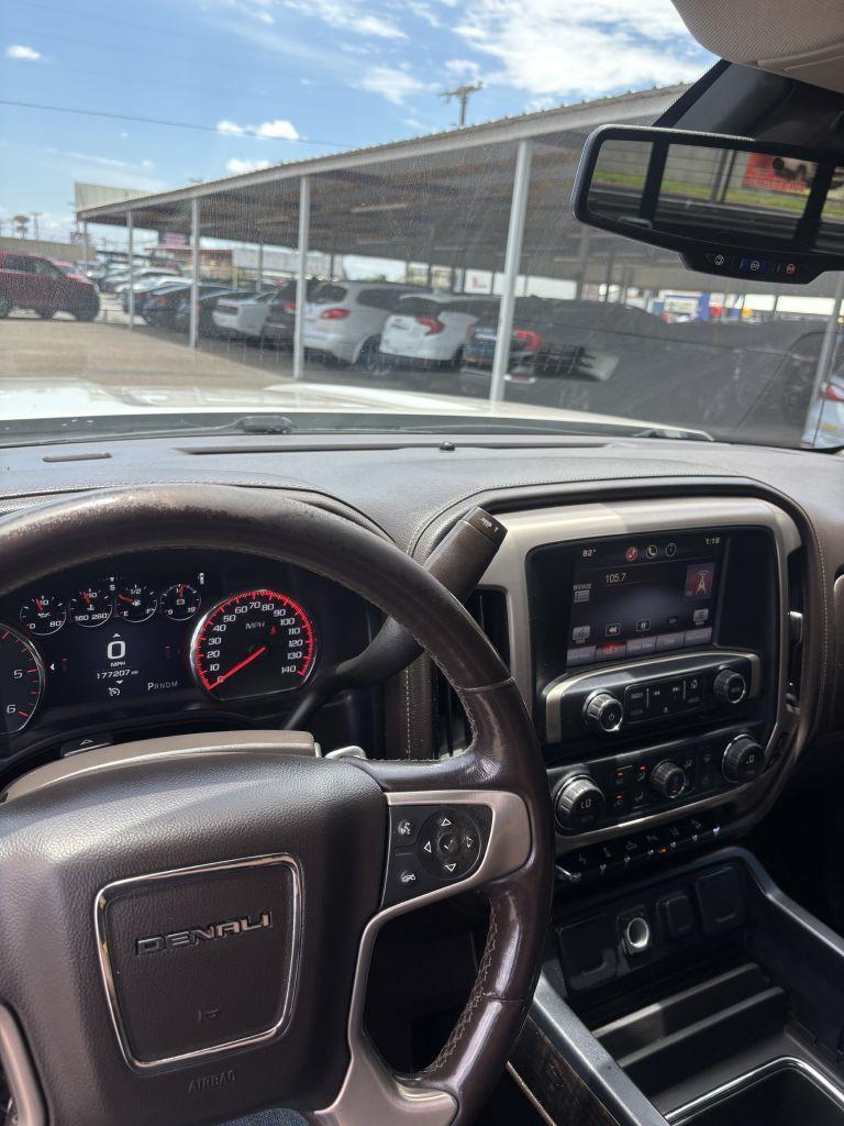 GMC Sierra 1500 Denali Crew Cab Short Box 4WD 2015