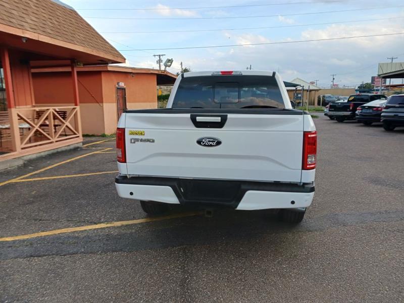 Ford F-150 Lariat SuperCrew 5.5-ft. Bed 4WD 2016
