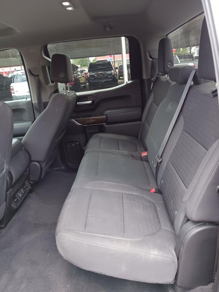 GMC Sierra 1500 SLE Crew Cab Short Box 4WD 2020