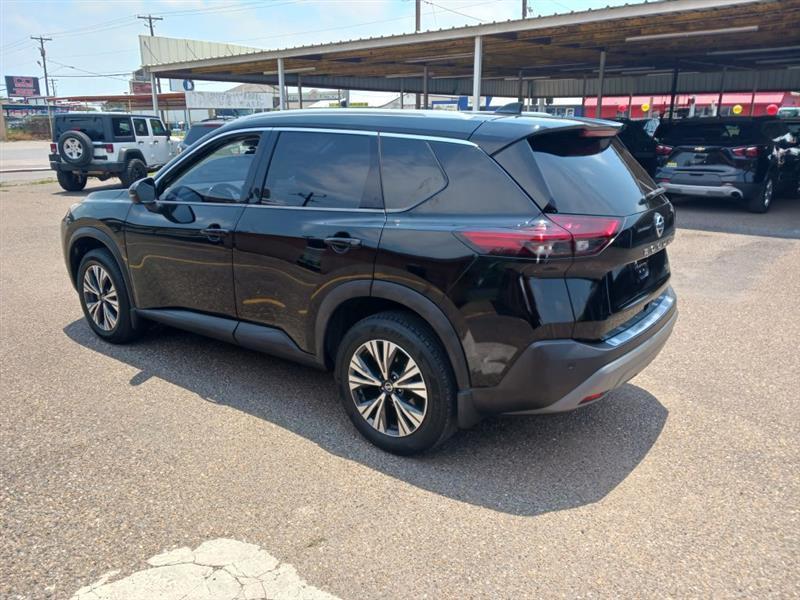 Nissan Rogue SV 2021