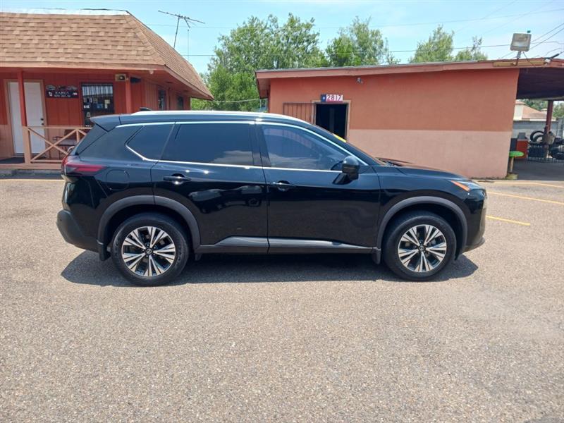 Nissan Rogue SV 2021