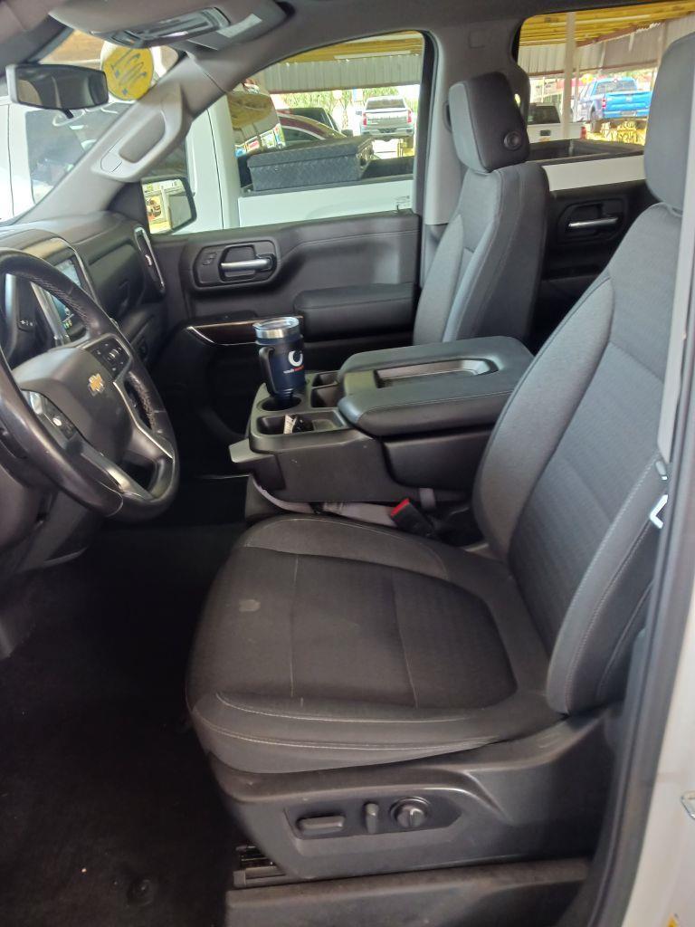 Chevrolet Silverado 1500 LT Crew Cab 2WD 2021