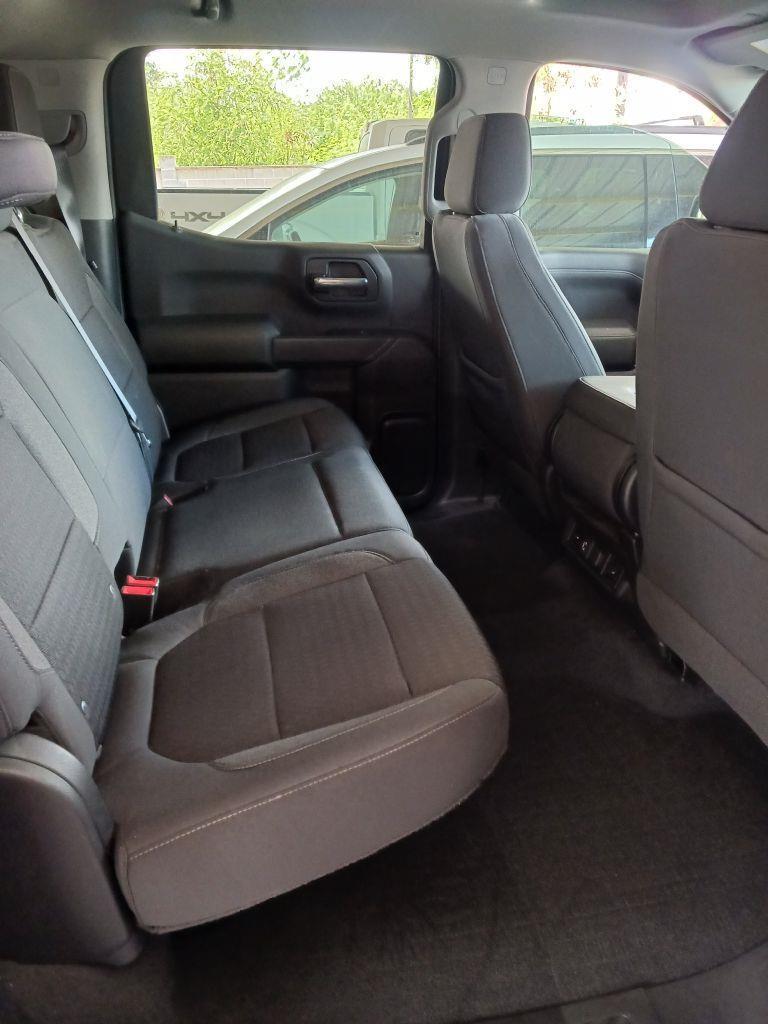 Chevrolet Silverado 1500 LT Crew Cab 2WD 2021