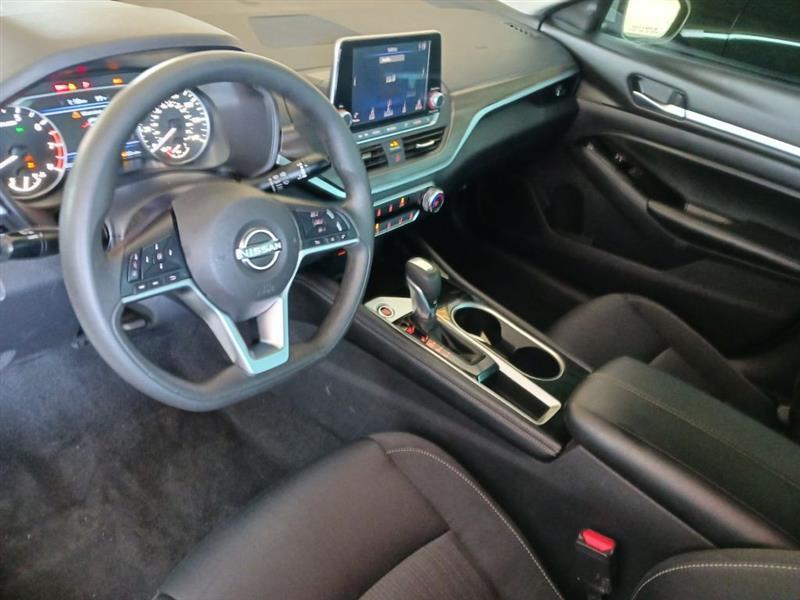 Nissan Altima 2.5 SV 2023