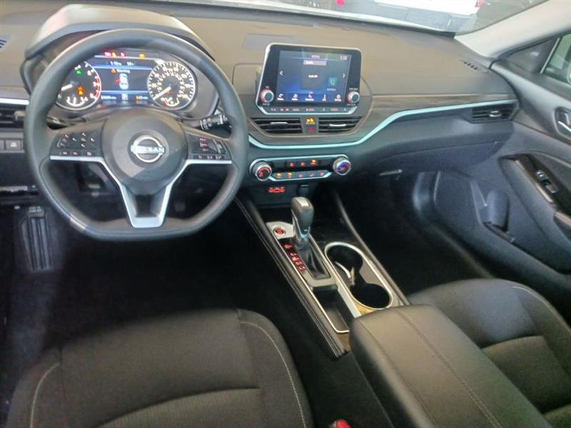 Nissan Altima 2.5 SV 2023