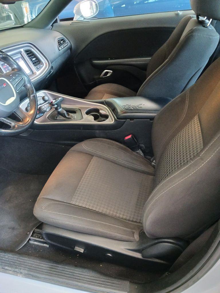 Dodge Challenger SXT 2022