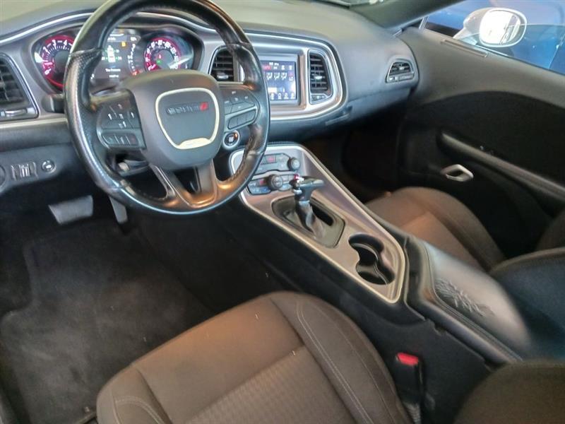 Dodge Challenger SXT 2022