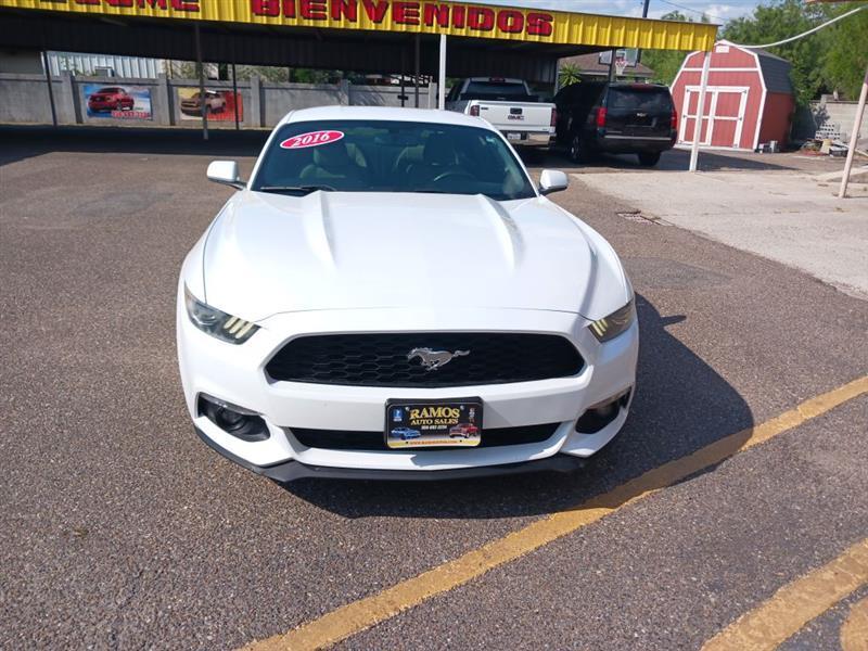 Ford Mustang EcoBoost Coupe 2016
