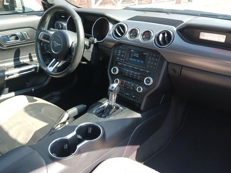 Ford Mustang EcoBoost Coupe 2016