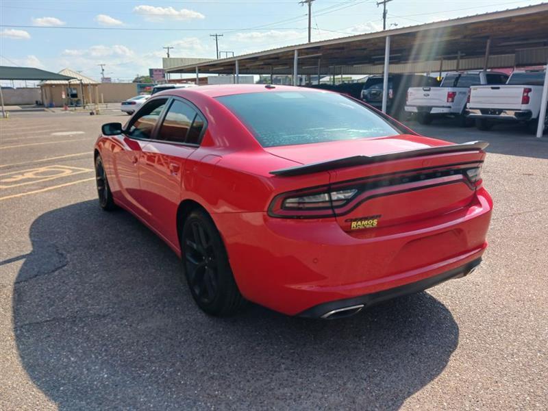 Dodge Charger SXT 2021