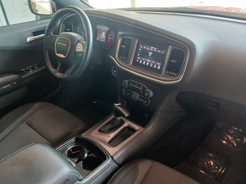 Dodge Charger SXT 2021