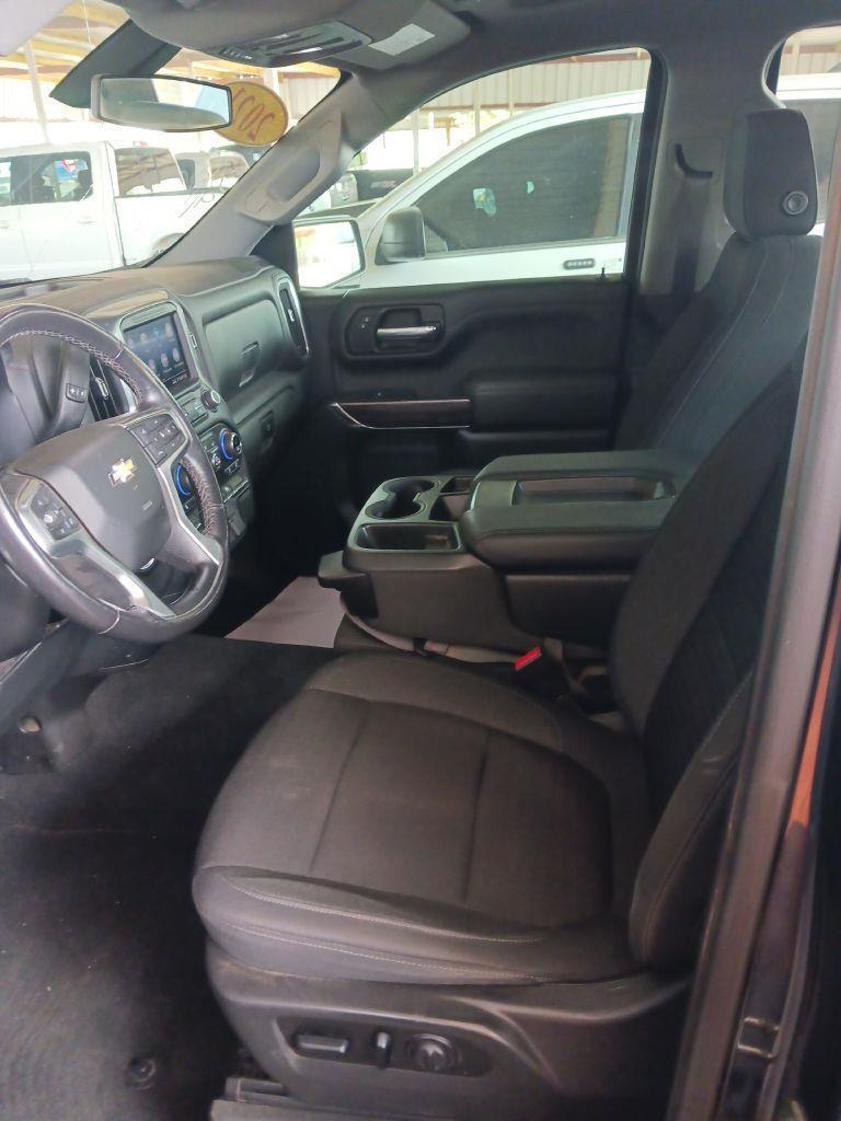 Chevrolet Silverado 1500 LT Crew Cab 2WD 2021