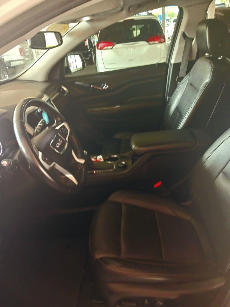 GMC Acadia SLT-1 FWD 2019