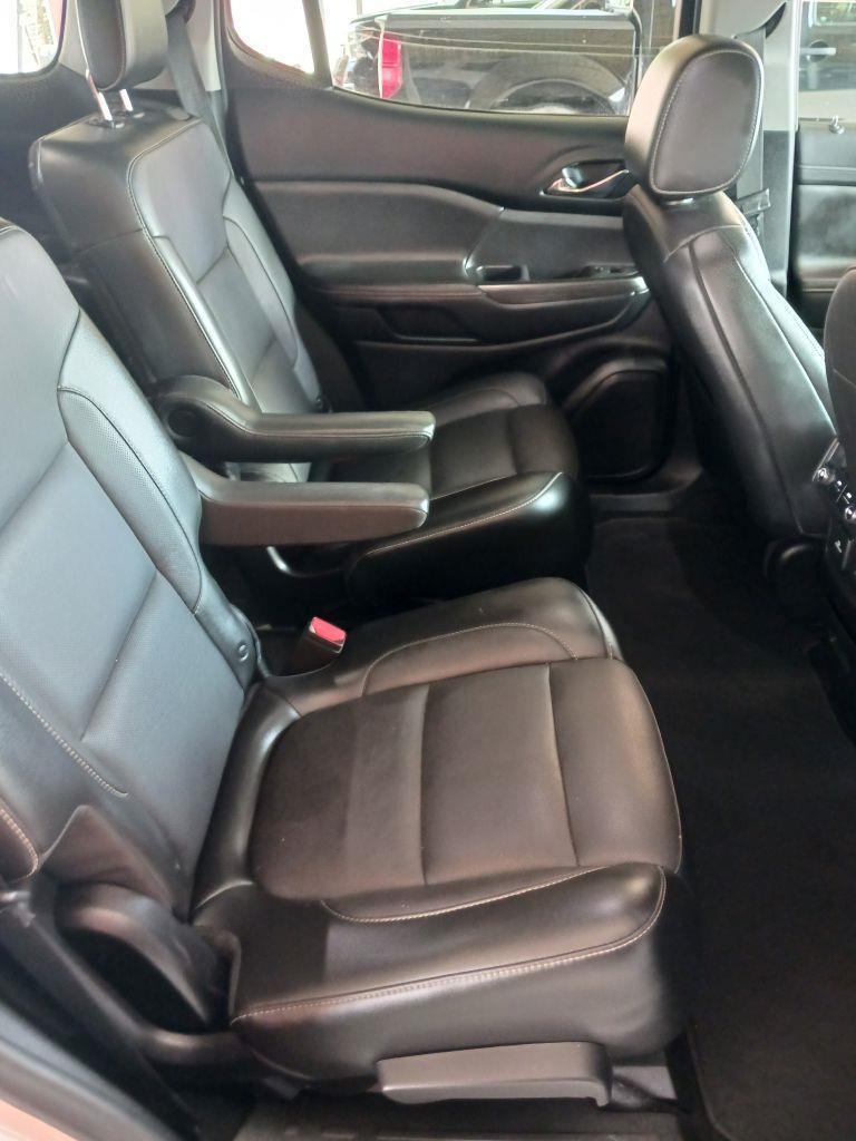 GMC Acadia SLT-1 FWD 2019