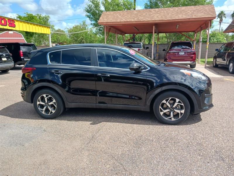 Kia Sportage LX FWD 2021